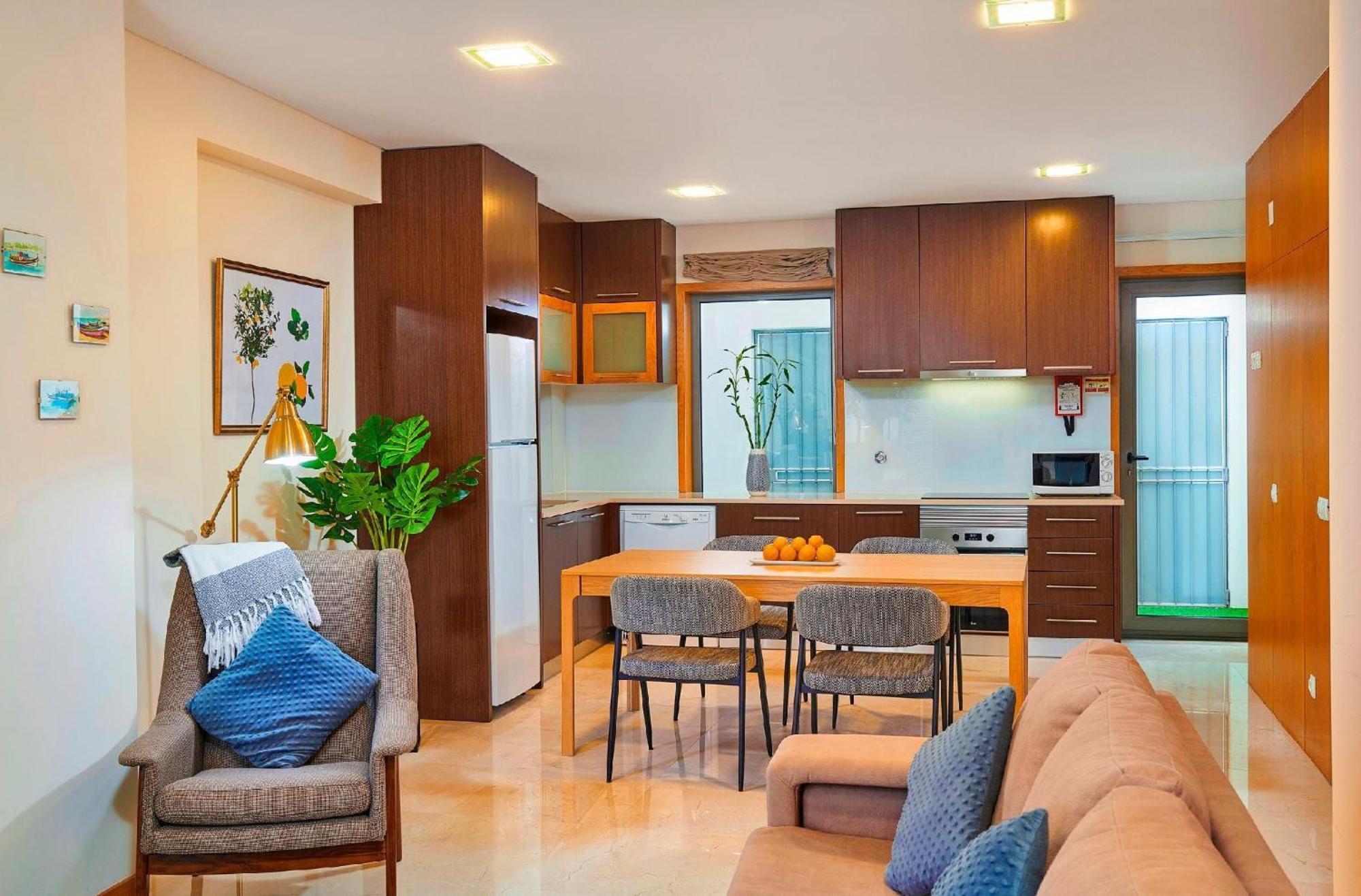 Вилла Beautiful Town Centre Townhouse With Shared Pool Тавира Экстерьер фото
